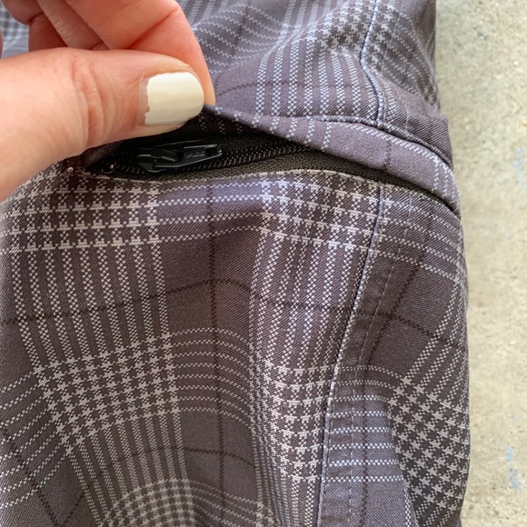 PEBBLE BEACH PERFORMANCE SHORTS!!! - Picture 8 of 9